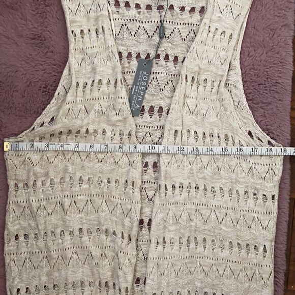 Joseph A. Woman Cream Colored Sleeveless Cardigan - Picture 9 of 10